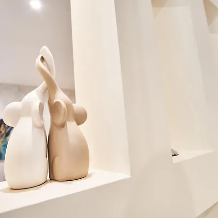 Mmm | * 布达佩斯