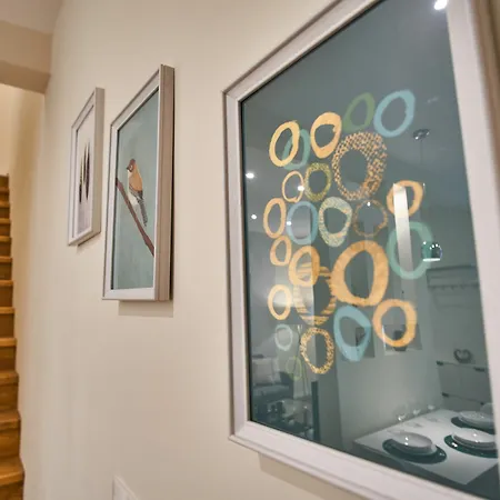 Mmm | Apartment